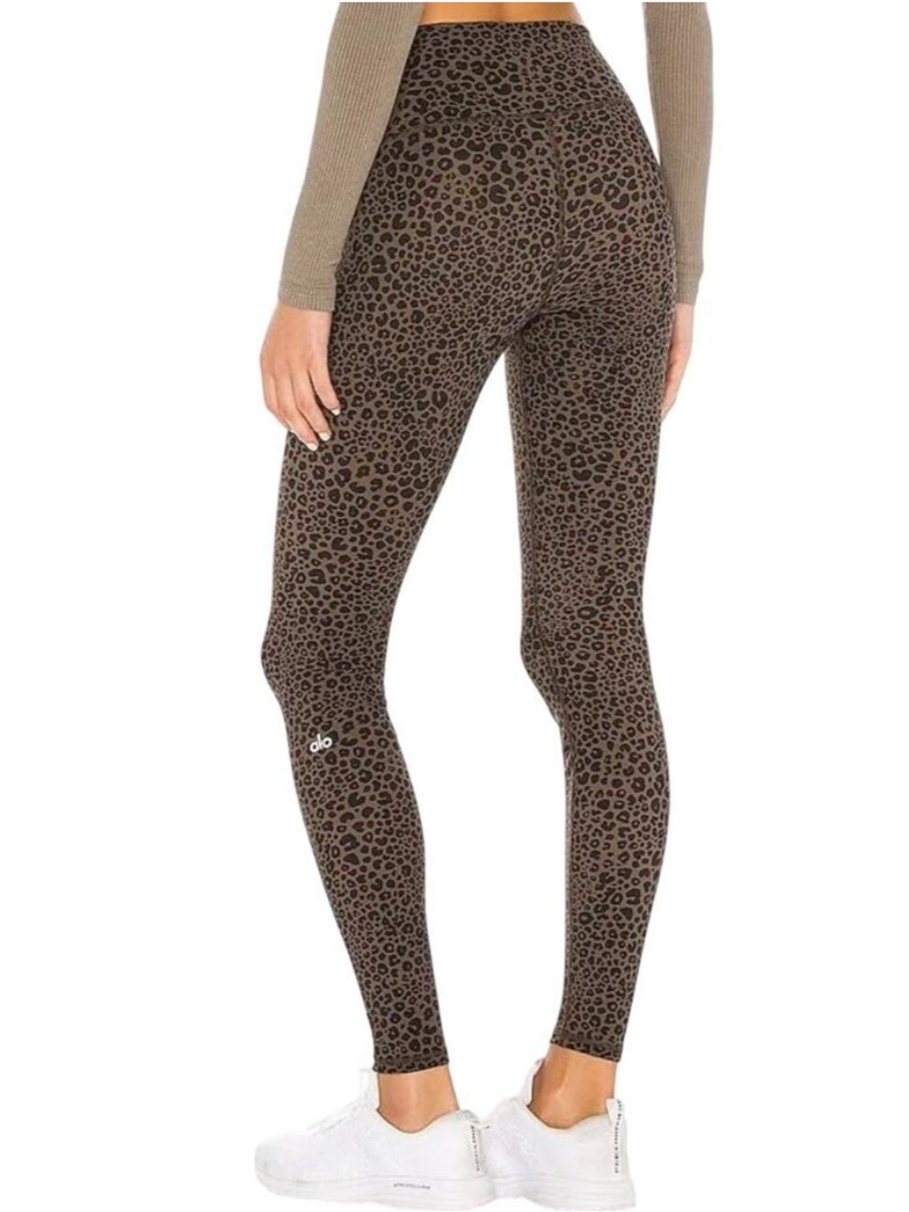 ALO Cheetah Print Vapor Leggings in Olive Branch Women’s Size Medium